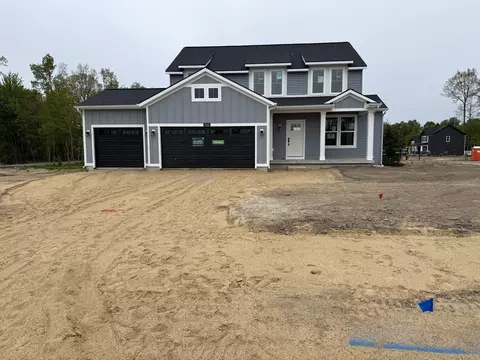 7641 Clementine Ave, Byron Center, MI 49315