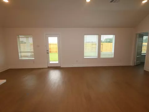 1816 Sleeping Hills Dr, Rosenberg, TX 77471
