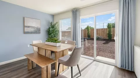 Dining - 186 River Oak Dr, Merced, CA 95341 photo 2 of 3