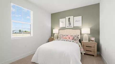 Bedroom - 186 River Oak Dr, Merced, CA 95341 photo 9 of 9