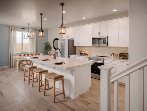 Kitchen - 2388 Brehler Ave, Sanger, CA 93657 photo 2 of 4