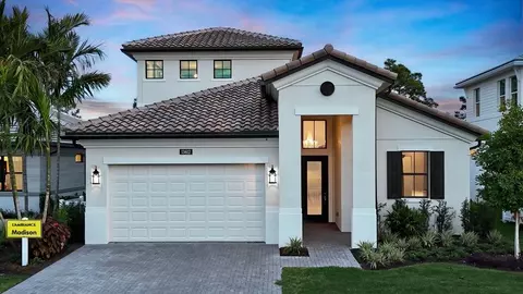 13608 Le Christine Dr, Palm Beach Gardens, FL 33412