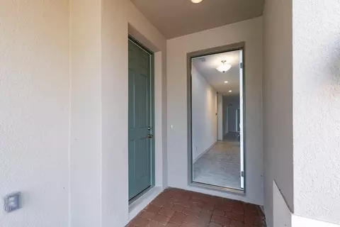 Entry Way - 2018 Beevalley Way, Deland, FL 32724 photo 3 of 5