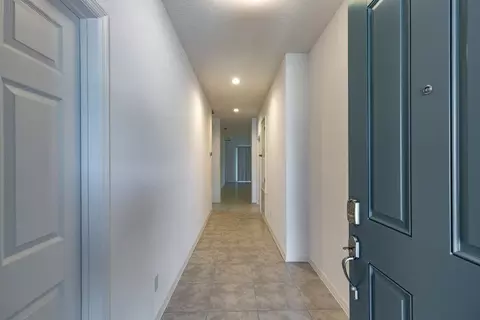 Entry Way - 2018 Beevalley Way, Deland, FL 32724 photo 4 of 5