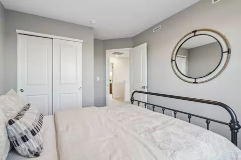 Bedroom - 203 Scorsese St, Springfield, OH 45505 photo 9 of 11