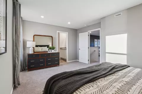 Bedroom - 203 Scorsese St, Springfield, OH 45505 photo 11 of 11