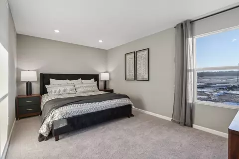 Bedroom - 203 Scorsese St, Springfield, OH 45505 photo 10 of 11