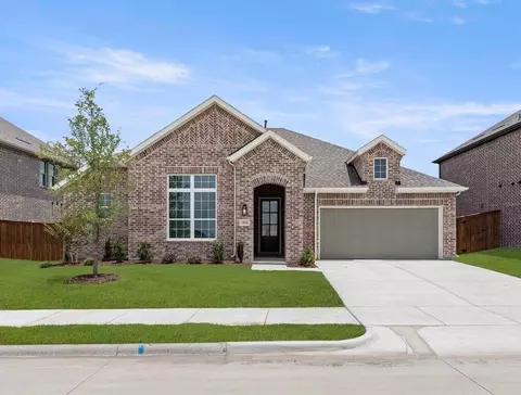 1602 Glacier Dr, Forney, TX 75126