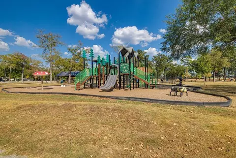 Other - 203 Shoreview Dr, Conroe, TX 77303 photo 7 of 9