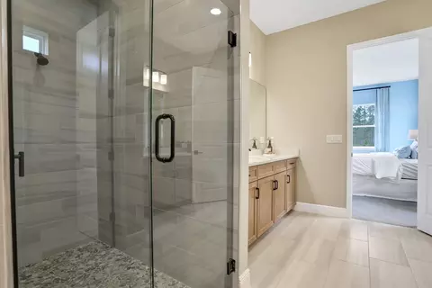 Bath - 6406 Rover Way, Saint Cloud, FL 34771 photo 3 of 4