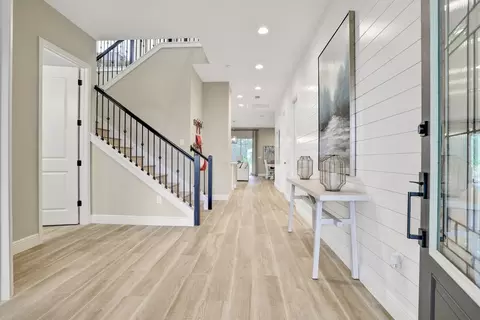 Entry Way - 6406 Rover Way, Saint Cloud, FL 34771 photo 4 of 6