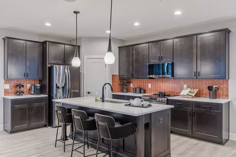 Kitchen - 2886 Evergreen Ave, Plainfield, IN 46168 photo 4 of 6