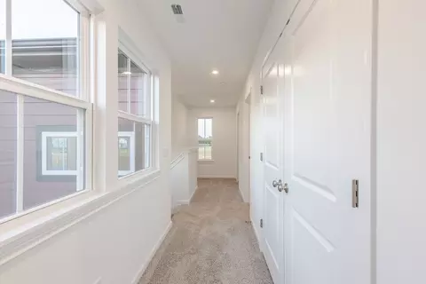 Entry Way - 2886 Evergreen Ave, Plainfield, IN 46168 photo 4 of 5