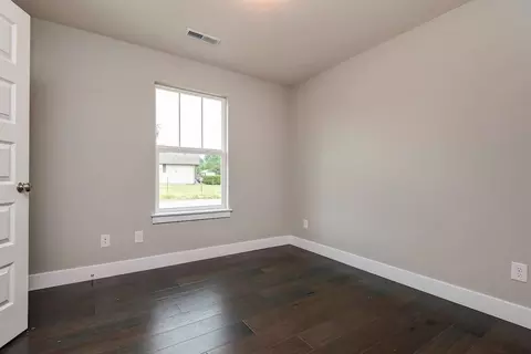 Bedroom - 1917 Wellington Dr, Ozark, MO 65721 photo 1 of 3