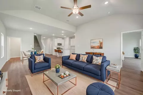 Living - 13522 Piscina Ave, Von Ormy, TX 78073 photo 2 of 5