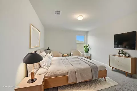 Bedroom - 13522 Piscina Ave, Von Ormy, TX 78073 photo 5 of 12