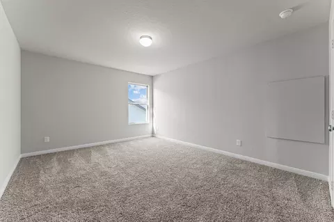 Bedroom - 13522 Piscina Ave, Von Ormy, TX 78073 photo 3 of 12