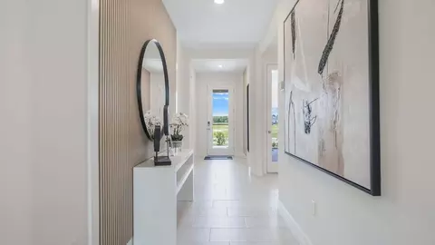 Entry Way - 3980 Kennebunk Loop, Mount Dora, FL 32757 photo 4 of 9