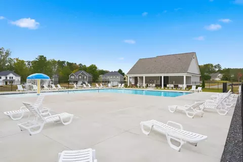 Exterior - 21 Gulfstream Dr, Lagrange, GA 30241 photo 2 of 6
