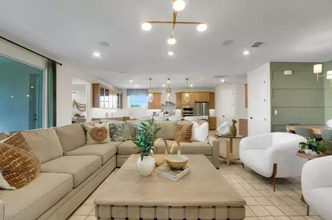 Living - 4500 Firefly Ln, Saint Cloud, FL 34772 photo 2 of 6