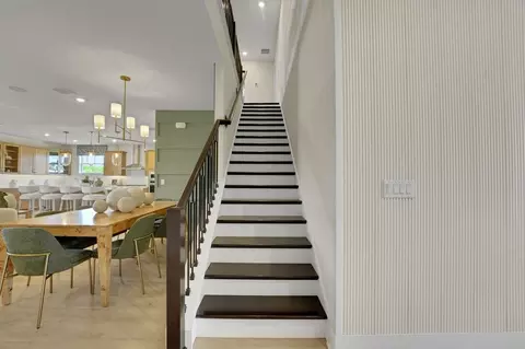 Entry Way - 4500 Firefly Ln, Saint Cloud, FL 34772 photo 4 of 8