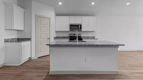 Kitchen - 7304 9th St, Lubbock, TX 79416 photo 2 of 4