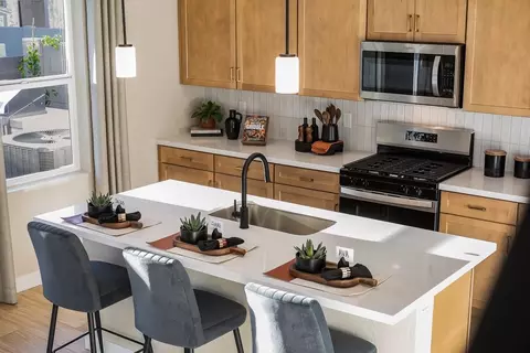 Kitchen - 2050 N Frst, Mesa, AZ 85203 photo 3 of 12