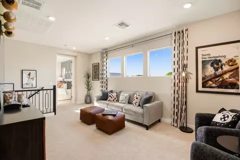 Entry Way - 2050 N Frst, Mesa, AZ 85203 photo 5 of 7