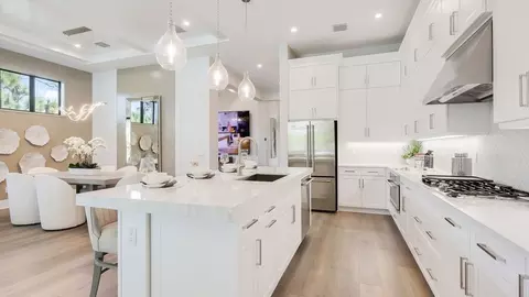 Kitchen - 6770 SE Haven Ln, Stuart, FL 34997 photo 4 of 14
