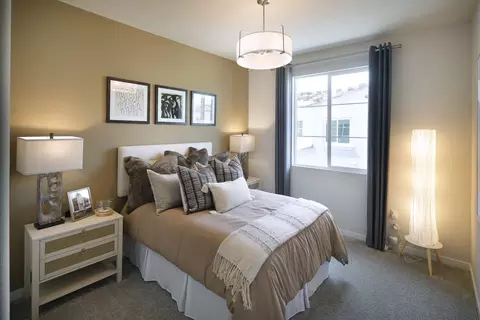 Bedroom - 9151 Teralina Cir, Riverside, CA 92503 photo 5 of 8