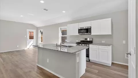 Kitchen - 5313 Legends Way, Krum, TX 76249 photo 2 of 4