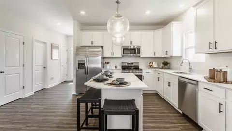 Kitchen - 1586 Goodnight Dr, Arcadia, IN 46030 photo 10 of 10