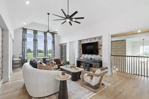 Living - 2113 Tupelo Trl, Argyle, TX 76226 photo 13 of 14