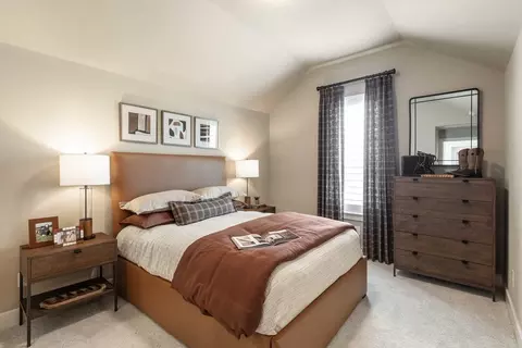 Bedroom - 2113 Tupelo Trl, Argyle, TX 76226 photo 8 of 11