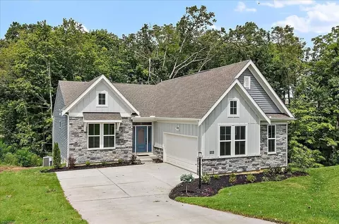 6886 Green Isle Ln, Union, KY 41091