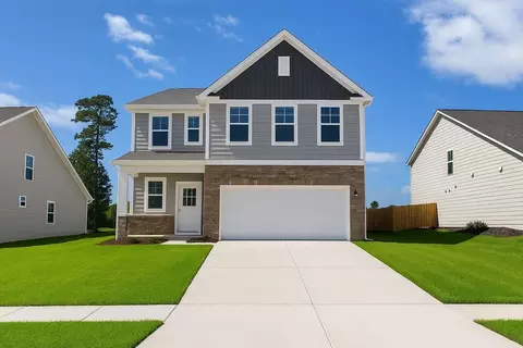 Exterior - 3820 Alligator Rd, Florence, SC 29501 photo 7 of 16
