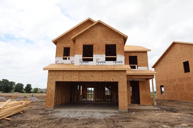 1133 Brittany Dr, Delaware, OH 43015