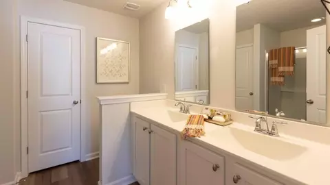 Bath - 314 Sweetspire St, Moncks Corner, SC 29461 photo 1 of 4