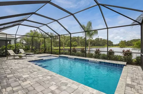 Exterior - 10025 Hammock Brook Dr, Parrish, FL 34219 photo 5 of 16
