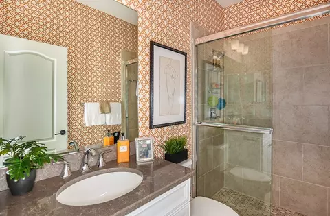 Bath - 10025 Hammock Brook Dr, Parrish, FL 34219 photo 2 of 4