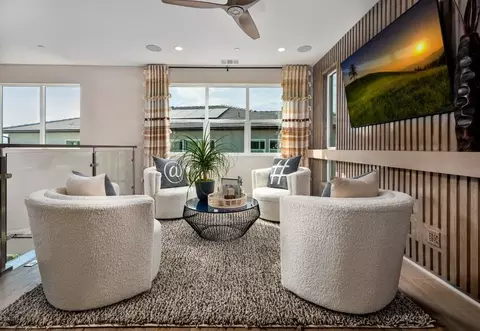 Living - 27546 Juniper Ln, Valencia, CA 91381 photo 5 of 5