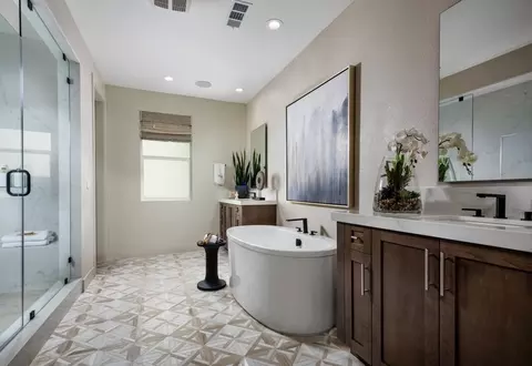 Bath - 27546 Juniper Ln, Valencia, CA 91381 photo 1 of 2
