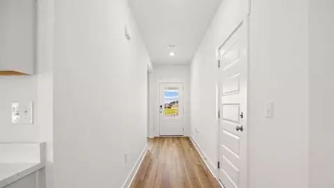 Entry Way - 91 Gray Owl Dr E, Freeport, FL 32439 photo 1 of 3