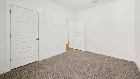 Bedroom - 91 Gray Owl Dr E, Freeport, FL 32439 photo 5 of 9