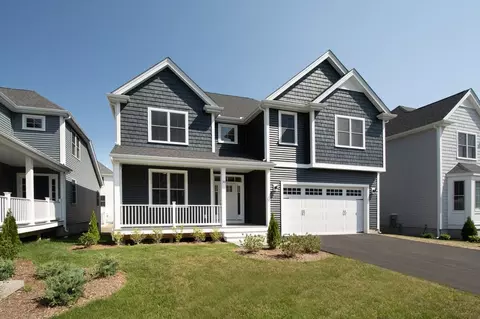Exterior - 45 Pratt Ave, Bridgewater, MA 02324 photo 3 of 6