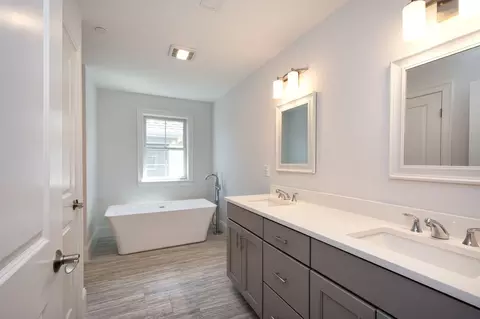 Bath - 45 Pratt Ave, Bridgewater, MA 02324 photo 1 of 4