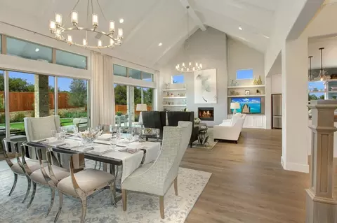 Dining - 2012 Rangeland Way, Argyle, TX 76226 photo 6 of 7