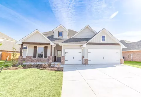 9324 Poppey Pl, Yukon, OK 73099