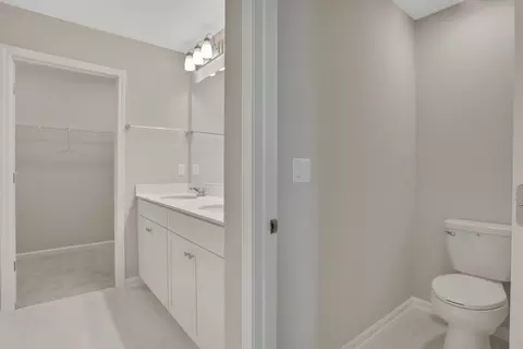 Bath - 182 Brook Forest Dr, Saint Augustine, FL 32092 photo 1 of 2