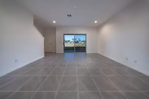 Living - 2412 Wild Horse Way, Eustis, FL 32726 photo 3 of 3